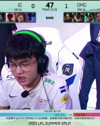  那不勒斯锋线哑火不敌佛罗伦萨