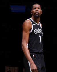  字母哥达成生涯第60次双十数据  