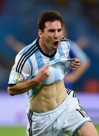  莱切升班马惊艳亮相,阿根廷小将克尔斯托维奇横空出世  